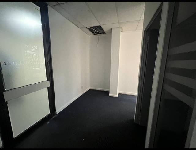 115M² OFFICE TO LET IN ROSEBANK